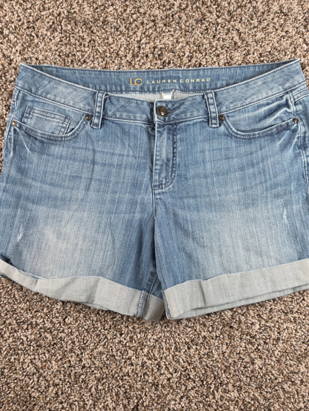 LC Lauren Conrad Womens Sz 14 Classic Blue Jean Denim Shorts Cuffed Light Wash